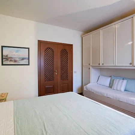 Apartmán Cala Del Faro House *