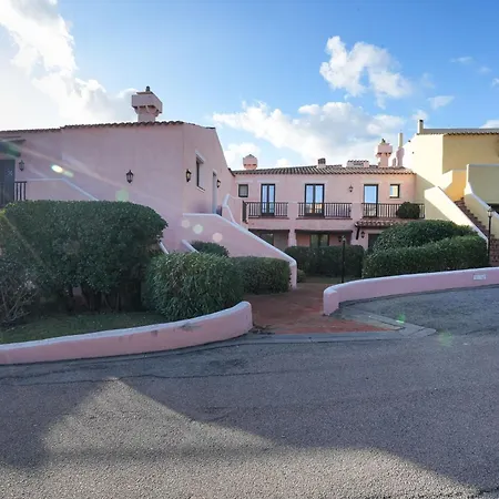 Cala Del Faro House Apartmán *